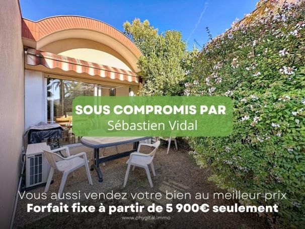 A louer STUDIO  29 M2 TERRASSE BORD DE MER ANTIBES