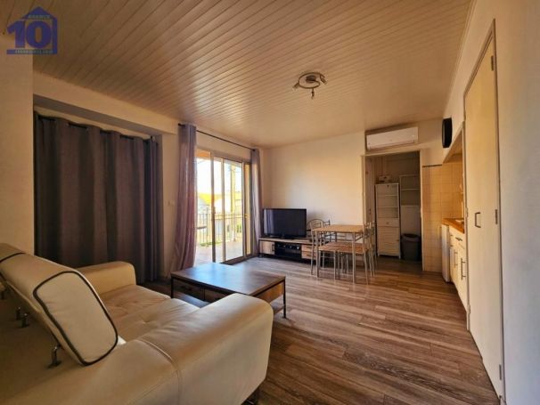 A louer APPARTEMENT T2 35 M2 TERRASSE PIEDS DANS L'EAU VALRAS PLAGE