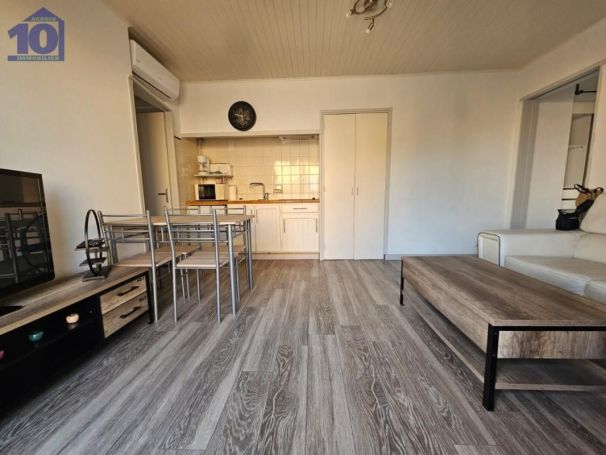 A louer APPARTEMENT T2 35 M2 TERRASSE PIEDS DANS L'EAU VALRAS PLAGE