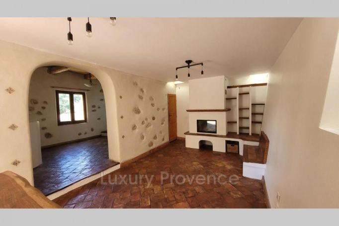 A louer MAISON  DE MAîTRE  LA BOUILLADISSE