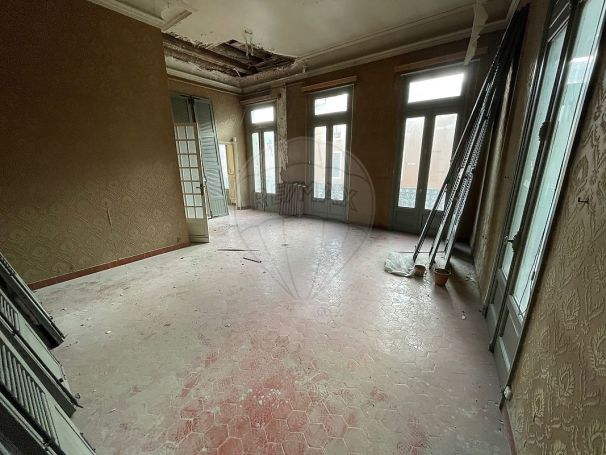 A louer APPARTEMENT T4 98 M2  NIMES