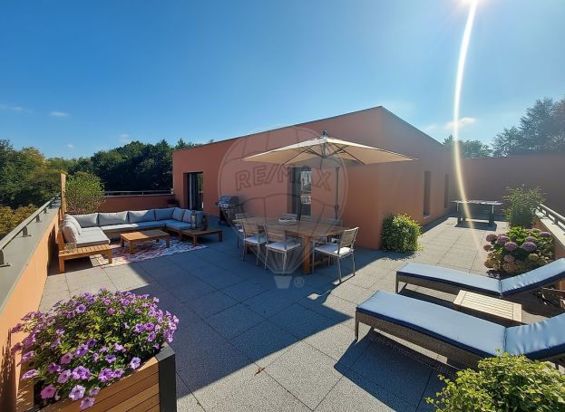 A louer APPARTEMENT T4 90 M2 TERRASSE  NANTES