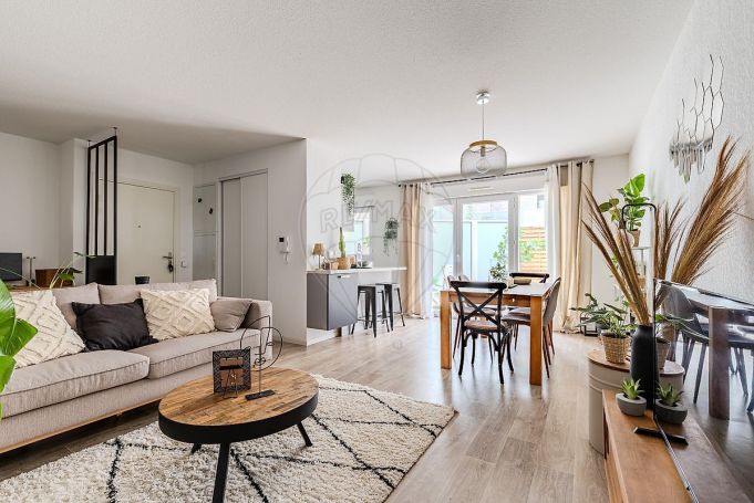 A louer APPARTEMENT T3 80 M2 TERRASSE  MERIGNAC