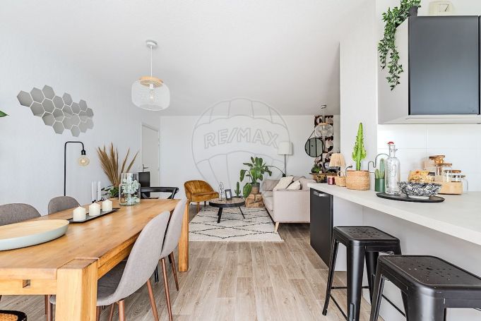 A louer APPARTEMENT T3 80 M2 TERRASSE  MERIGNAC