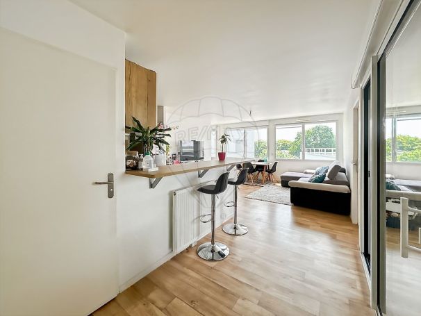 A louer APPARTEMENT T4 81 M2  NANTES