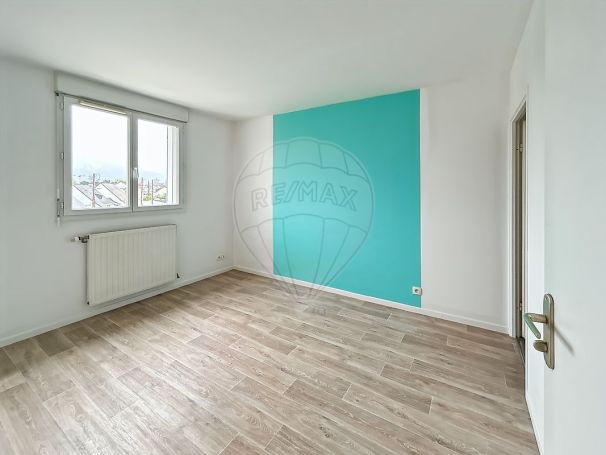 A louer APPARTEMENT DUPLEX T2 45 M2 TERRASSE  NANTES