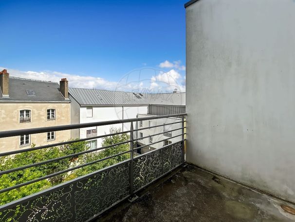 A louer APPARTEMENT T3 60 M2  NANTES