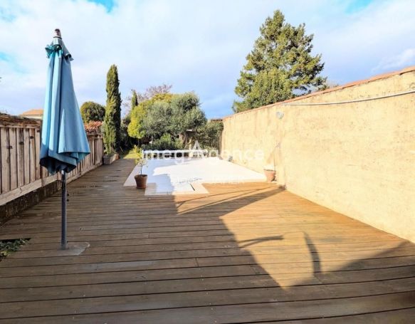 A louer LOFT  4 PIECES 140 M2  BEGUEY