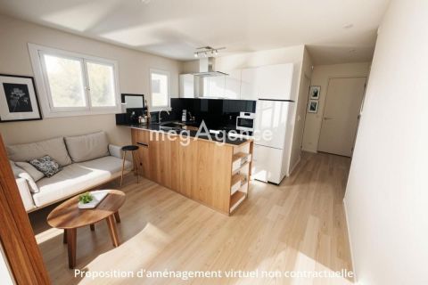 A louer APPARTEMENT T2 37 M2 BORD DE MER LA SEYNE SUR MER