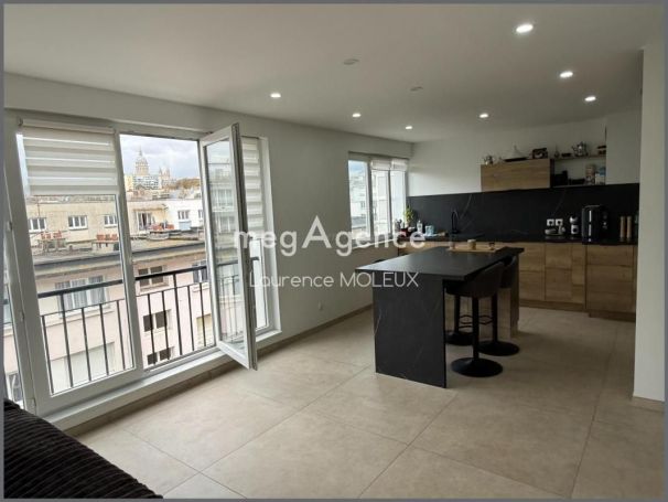 A louer APPARTEMENT T3 80 M2 BORD DE MER BOULOGNE SUR MER