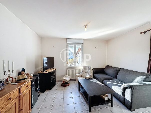 A louer APPARTEMENT DUPLEX  129 M2  HESDIN