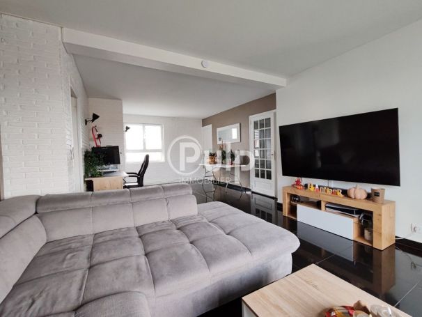 A louer APPARTEMENT T3 77 M2  OUTREAU