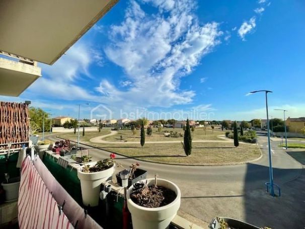 A louer APPARTEMENT T2 47 M2  SAINT GILLES