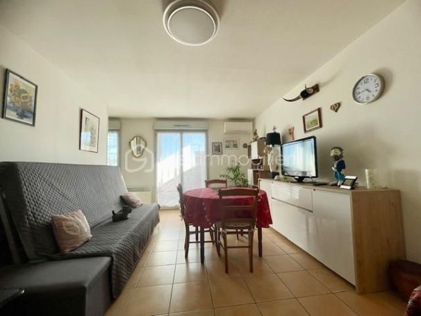 A louer APPARTEMENT T2 47 M2  SAINT GILLES