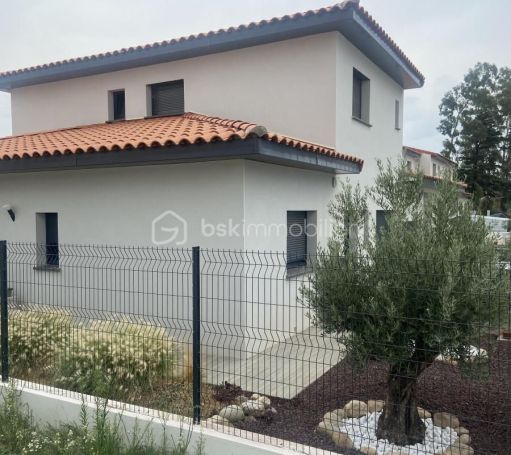 A louer MAISON  CONTEMPORAINE  SAINT JEAN LASSEILLE