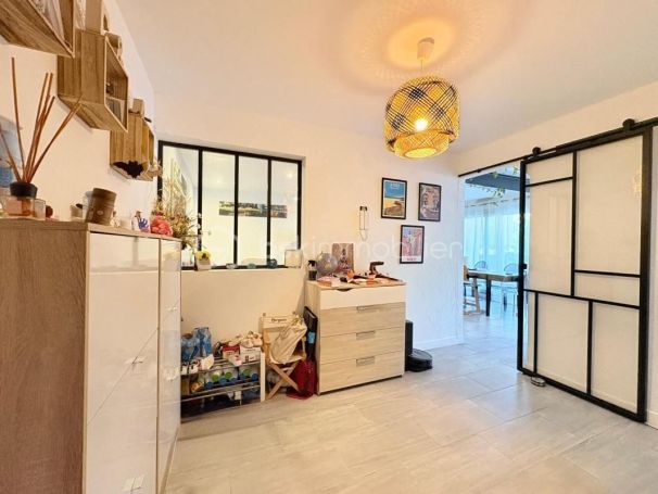 A louer APPARTEMENT T3 85 M2 TERRASSE  VENCE