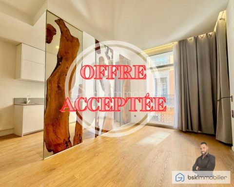 A louer STUDIO  34 M2 BORD DE MER SETE