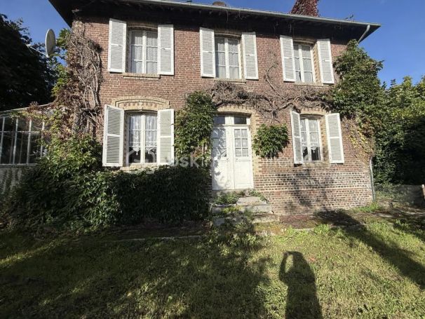 A louer MAISON  DE MAîTRE  PONT L EVEQUE