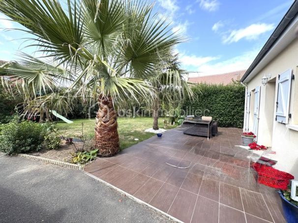 A louer MAISON  CONTEMPORAINE BORD DE MER HERMANVILLE SUR MER