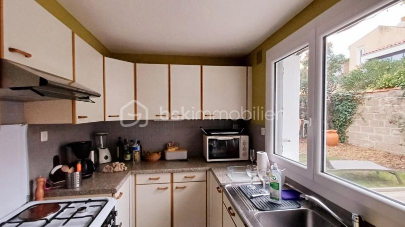 A louer MAISON  DE MAîTRE BORD DE MER LES SABLES D OLONNE