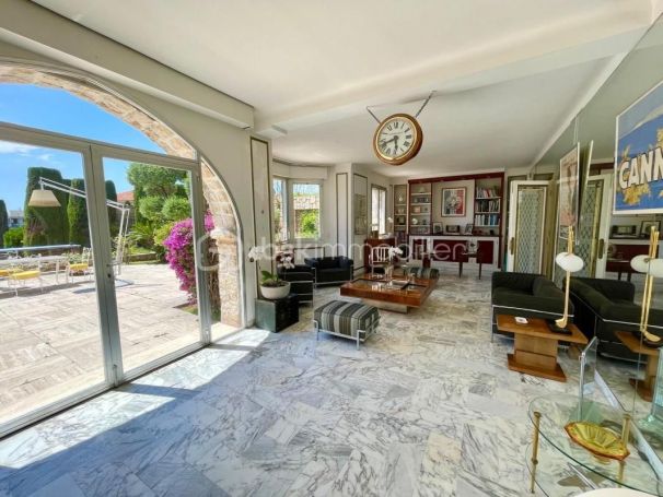 A vendre MAISON  DE MAîTRE VUE MER CANNES
