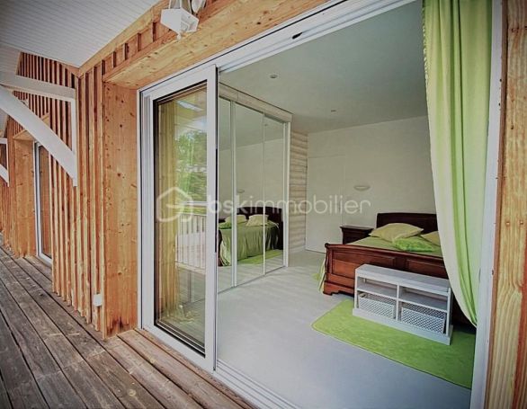 A vendre MAISON  5 PIECES 139 M2 BORD DE MER LEGE CAP FERRET