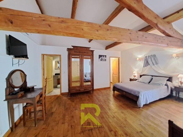 A louer MAISON  DE MAîTRE  CRUZY