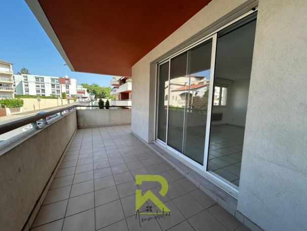 A louer APPARTEMENT T3 71 M2 TERRASSE  BEZIERS
