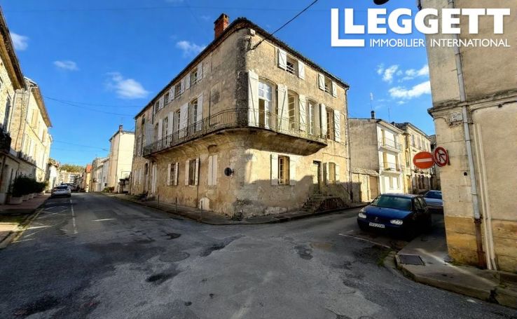 A louer MAISON  DE MAîTRE  SAINTE FOY LA GRANDE