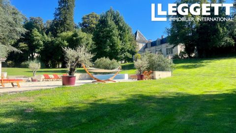 A louer LONGèRE  15 PIECES 428 M2  SAINT ANDRE ET APPELLES