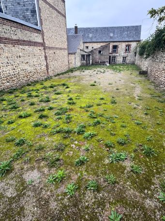 A vendre IMMEUBLE 250 m² CENTRE VILLE FECAM