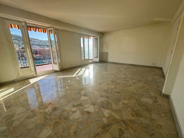 A louer APPARTEMENT DE PRESTIGE T2 58 M2 TERRASSE BORD DE MER NICE