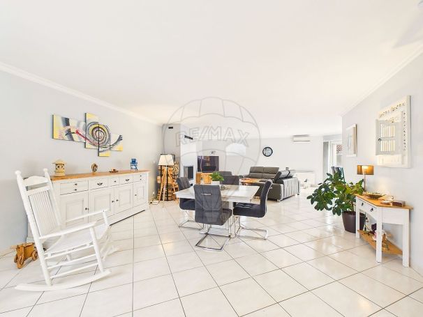 A vendre MAISON  CONTEMPORAINE BORD DE MER MESCHERS SUR GIRONDE