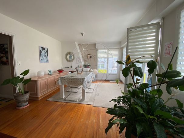 A vendre APPARTEMENT T3 77 M2 VUE MER ROYAN