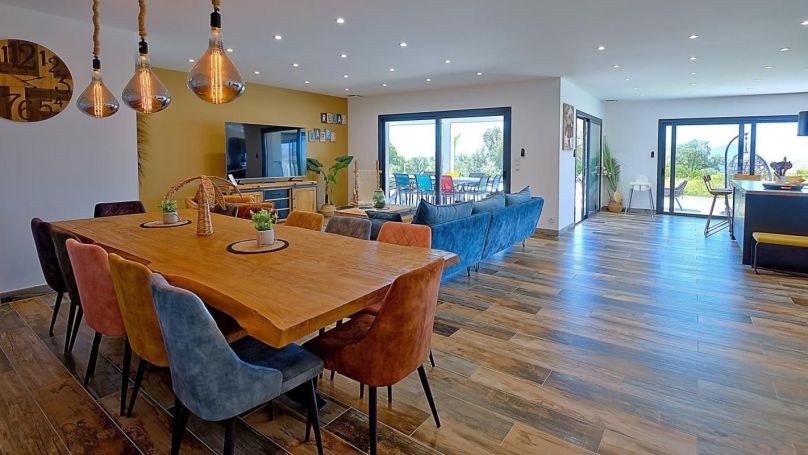 A louer MAISON  5 PIECES 172 M2 VUE MER BASTELICACCIA