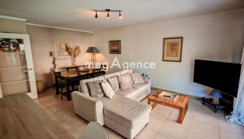 A louer APPARTEMENT DE PRESTIGE T2 57 M2 TERRASSE BORD DE MER AGAY