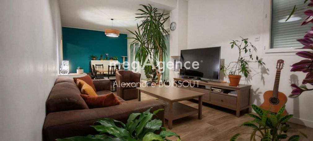 A louer MAISON  DE MAîTRE  GRAND COURONNE