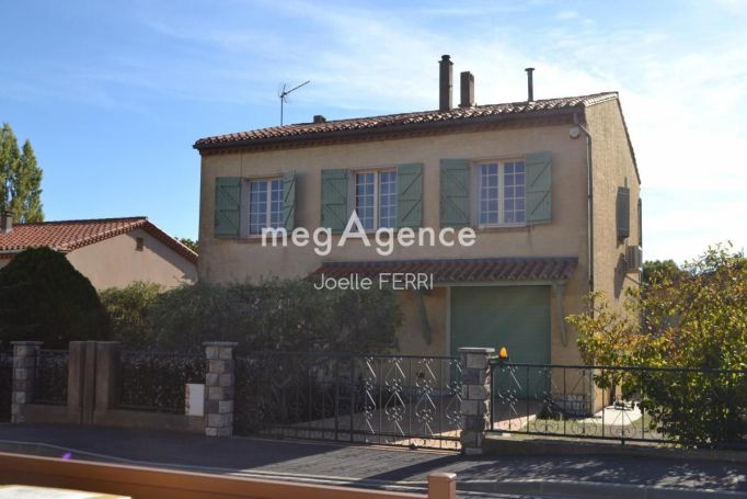 A louer MAISON  6 PIECES 125 M2  PEYRIAC MINERVOIS