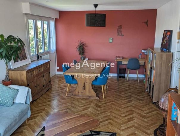 A louer APPARTEMENT T3 72 M2  LA ROCHE SUR YON