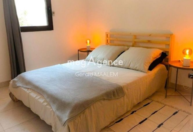 A louer APPARTEMENT T2 39 M2 TERRASSE BORD DE MER SAINT RAPHAEL