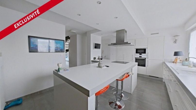 A louer APPARTEMENT DUPLEX T4 105 M2  NANTES