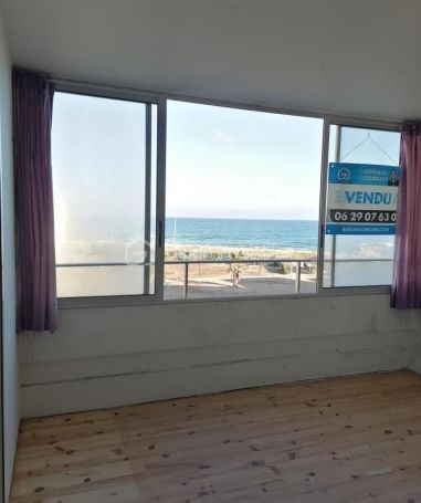 A louer APPARTEMENT T3 48 M2 PIEDS DANS L'EAU LE BARCARES