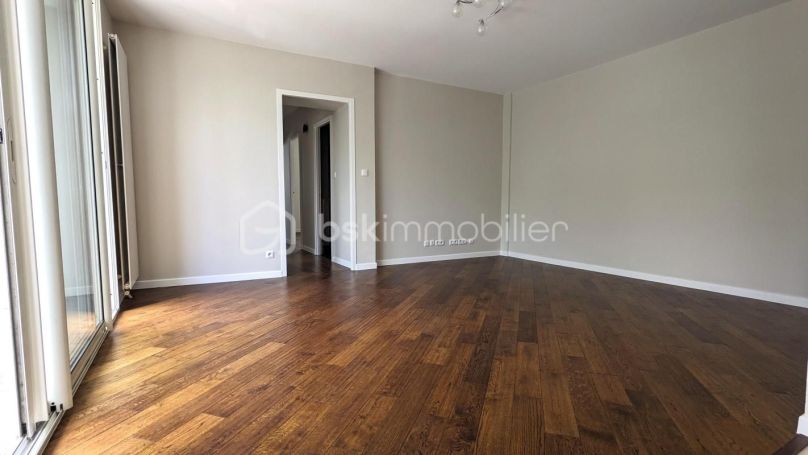 A louer APPARTEMENT NEUF T4 67 M2  BORDEAUX