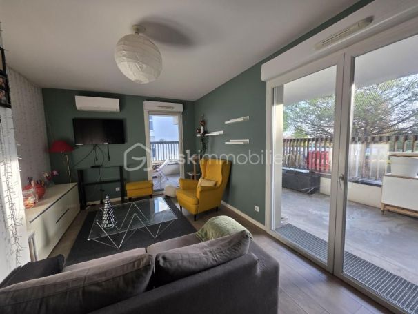 A louer APPARTEMENT T3 63 M2 TERRASSE  BRUGES