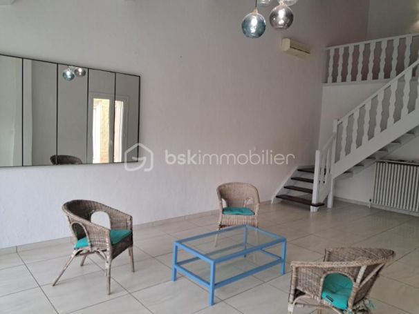 A louer MAISON  D'ARCHITECTE  BEZIERS