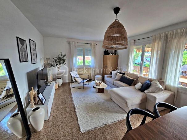 A louer APPARTEMENT T5 135 M2 TERRASSE VUE MER CARRY LE ROUET