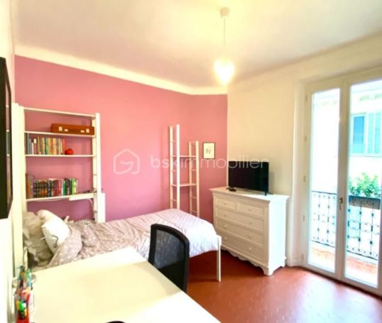 A vendre LOFT  D'ARCHITECTE BORD DE MER LE CANNET