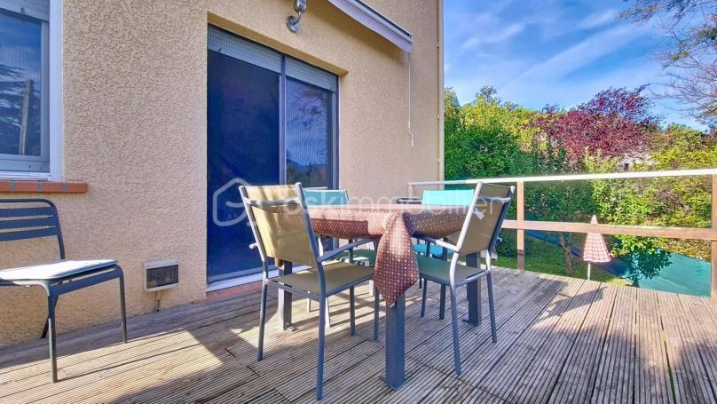 A louer MAISON  4 PIECES 86 M2  VERNET LES BAINS