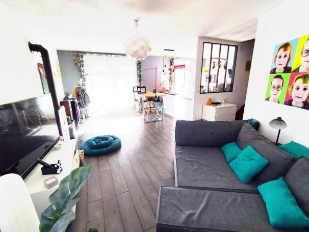 A louer MAISON  DE MAîTRE  CLERMONT L HERAULT