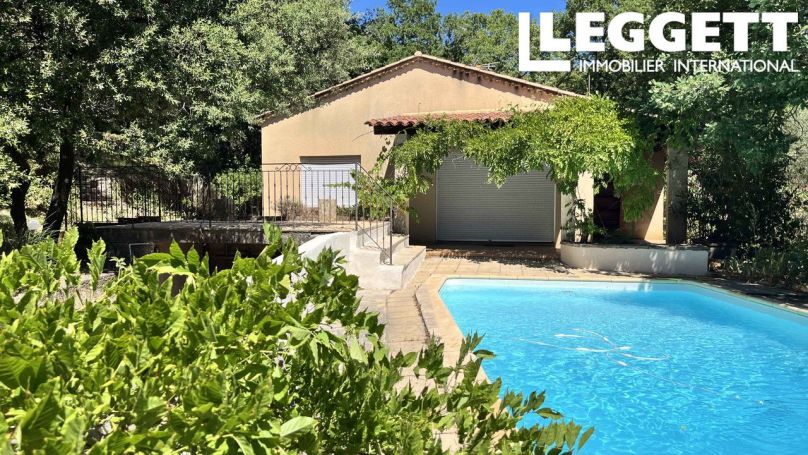 A louer MAISON  7 PIECES 176 M2  BAGNOLS SUR CEZE